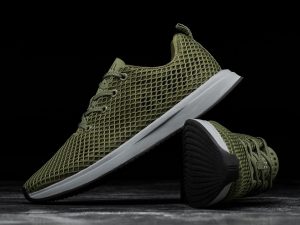 MOSS MESH RUNNE